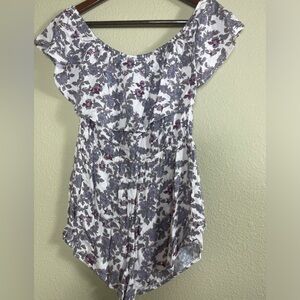 Honey Punch romper size small floral print tassel tie at waist